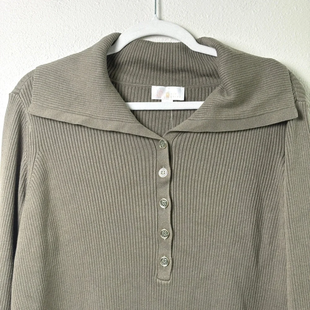 Belle by Kim Gravel Henley Sweater Size XL Olive Green Ribbed Sailor Collar NWOT